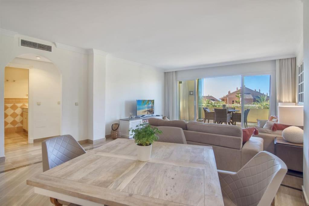 Modern By The Sea. * Marbella